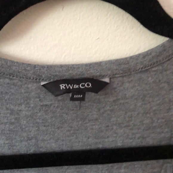 3 for $30 RW&co Beaded Tank - Picture 3 of 4